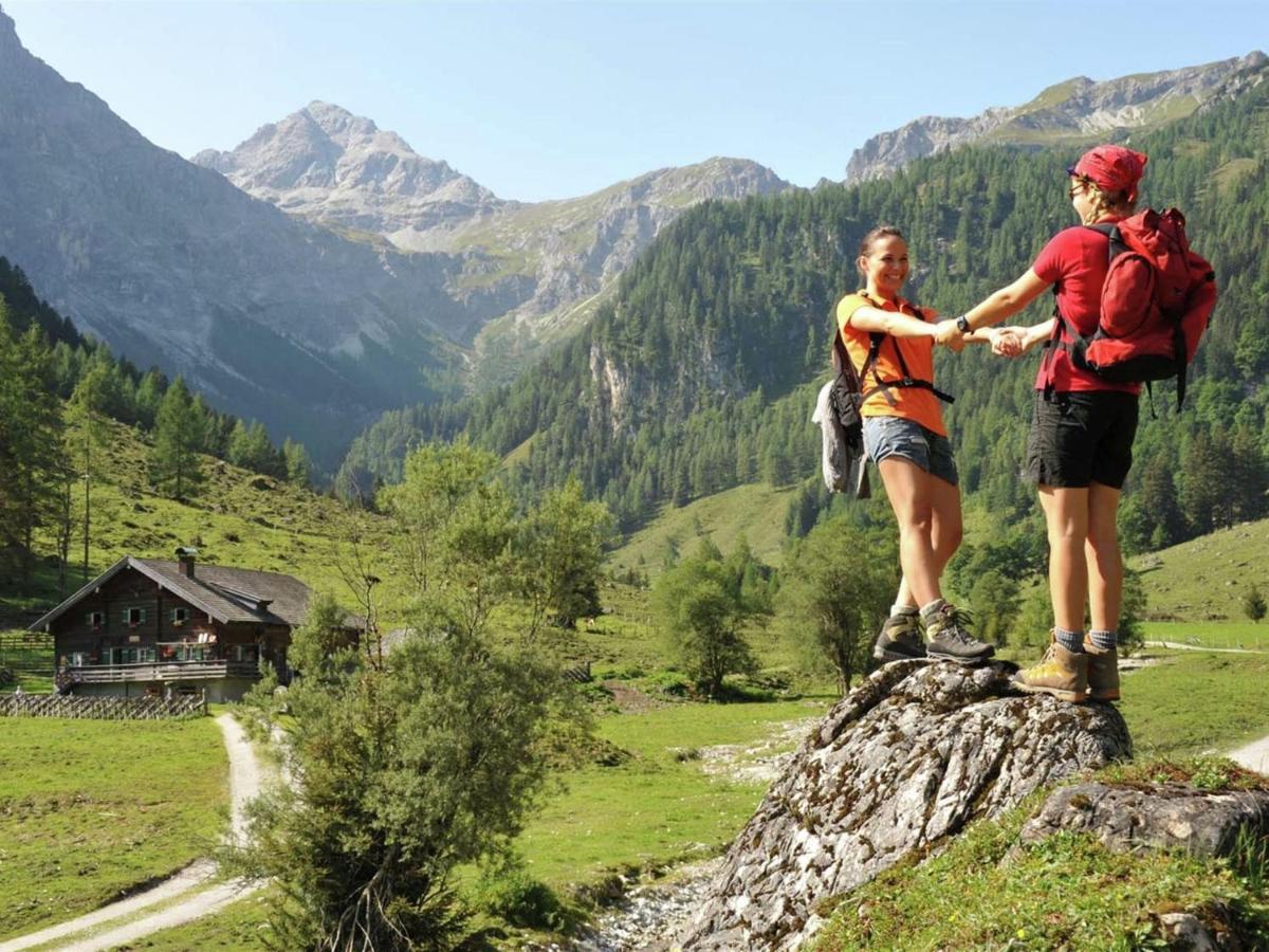 Apartment Near Flachau With Mountain View ภายนอก รูปภาพ