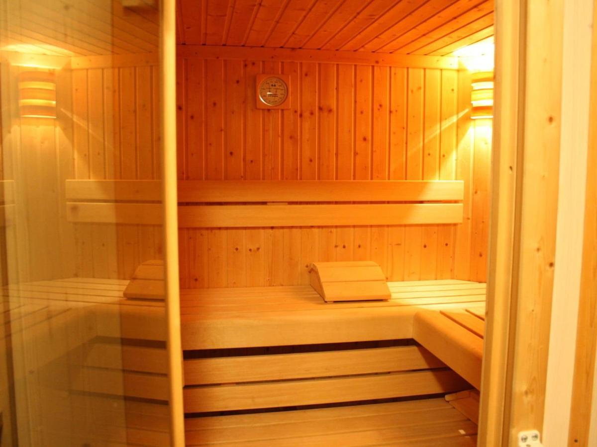 Apartment Near Flachau With Mountain View ภายนอก รูปภาพ