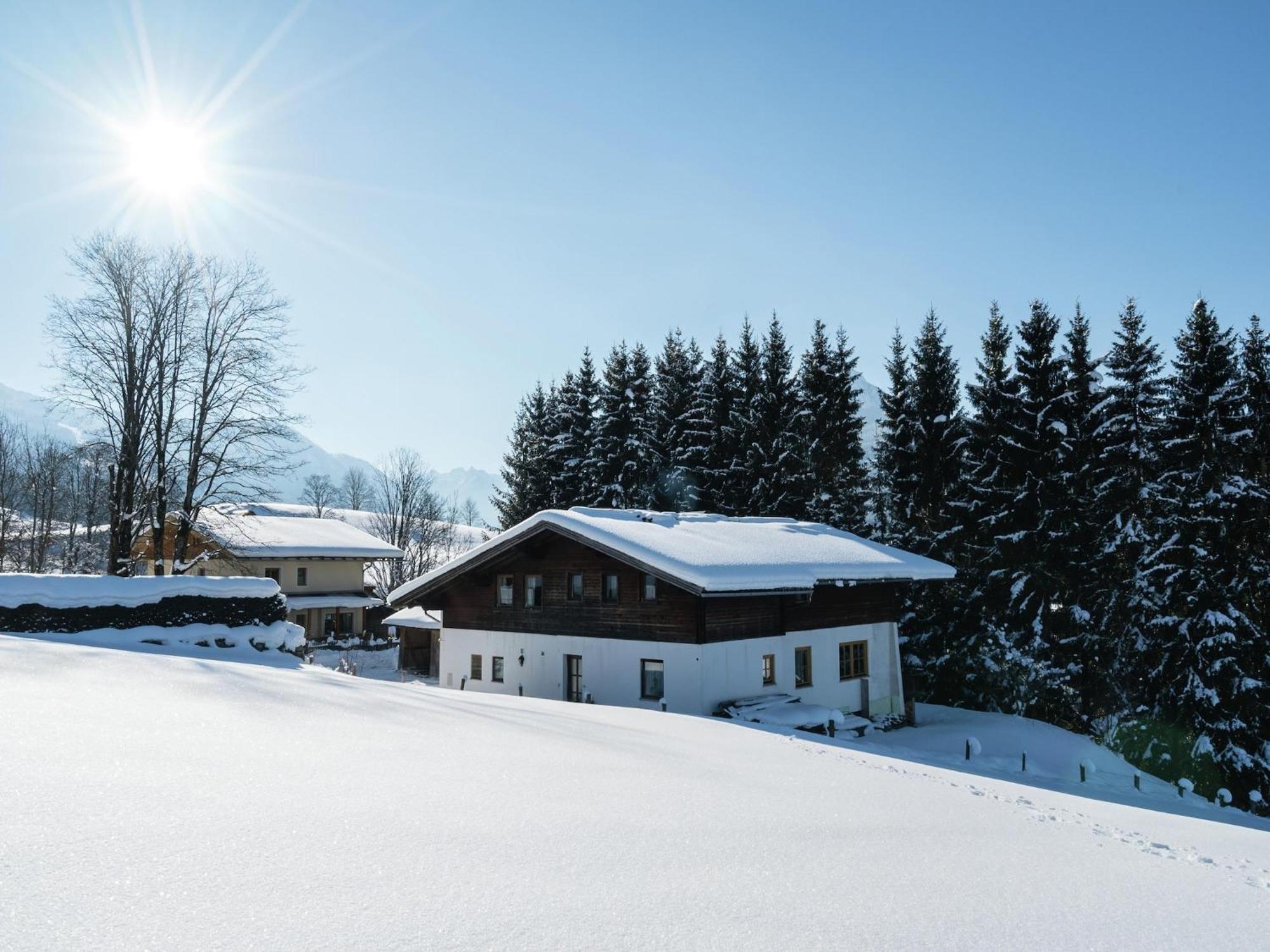 Apartment Near Flachau With Mountain View ภายนอก รูปภาพ